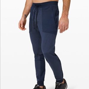 NWT Lululemon men’s Textured Tech Jogger